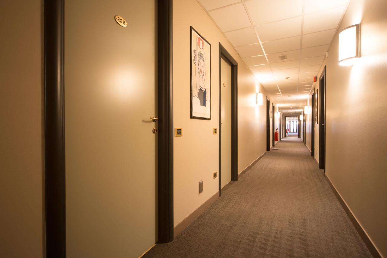 Hotel Motel Ascot Lissone Bagian luar foto