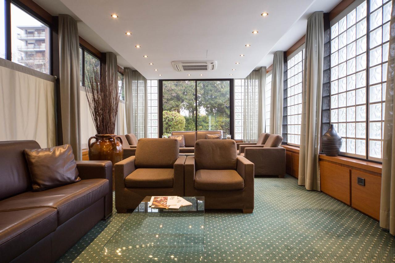Hotel Motel Ascot Lissone Bagian luar foto