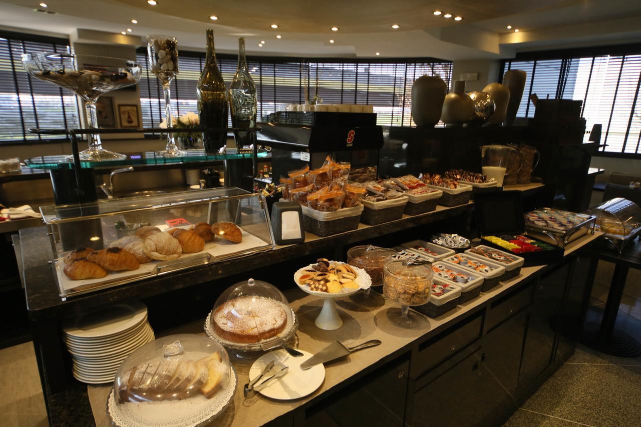 Hotel Motel Ascot Lissone Bagian luar foto