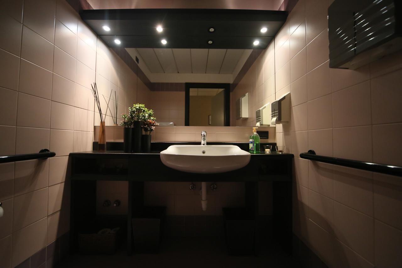 Hotel Motel Ascot Lissone Bagian luar foto